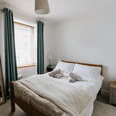 Sun - Cosy In With A Log Burner In Ulverston, Cumbria *