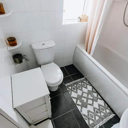 Sun - Cosy In With A Log Burner In Ulverston, Cumbria Hébergement de vacances