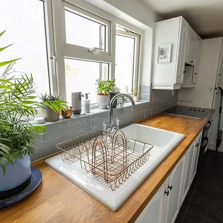 Casa de Férias Sun - Cosy In With A Log Burner In Ulverston, Cumbria Ulverston