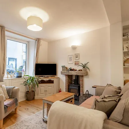 Casa de Férias Sun - Cosy In With A Log Burner In Ulverston, Cumbria *
