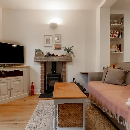 Casa de Férias Sun - Cosy In With A Log Burner In Ulverston, Cumbria